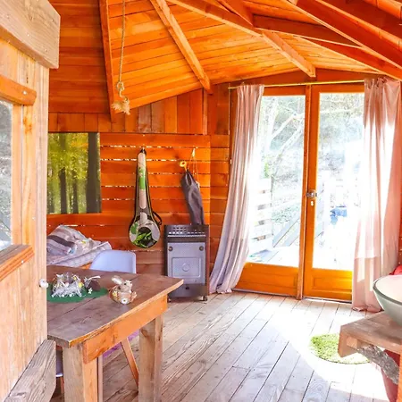 Des Pins 게스트하우스 *